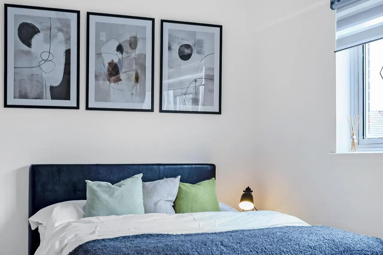Stylish Excel 3 Bedroom Flat location